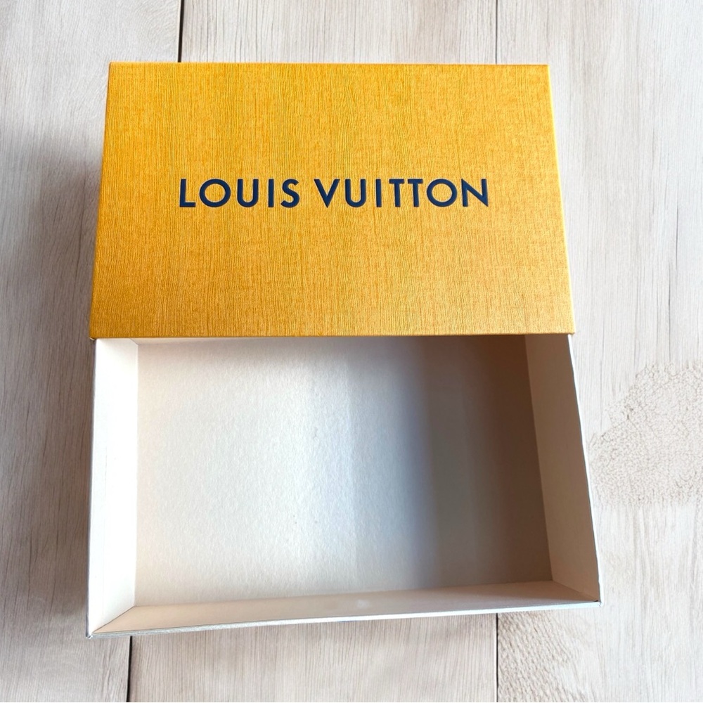 Louis Vuitton (Bundle Of 2) LV Signature drawer box - Picture 3 of 8